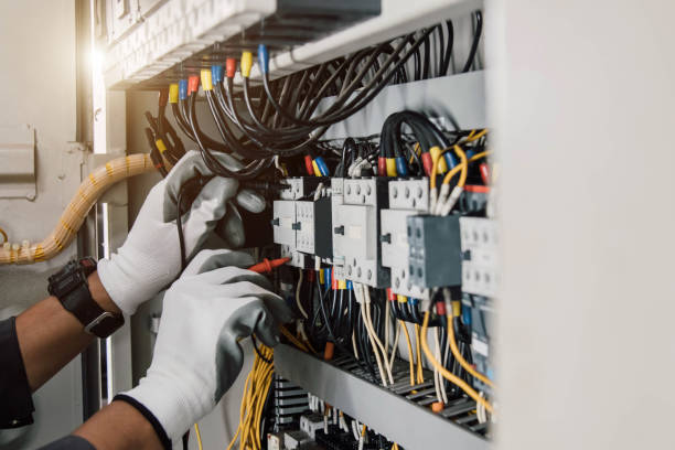 Best Licensed Electrician  in Winfield, AL